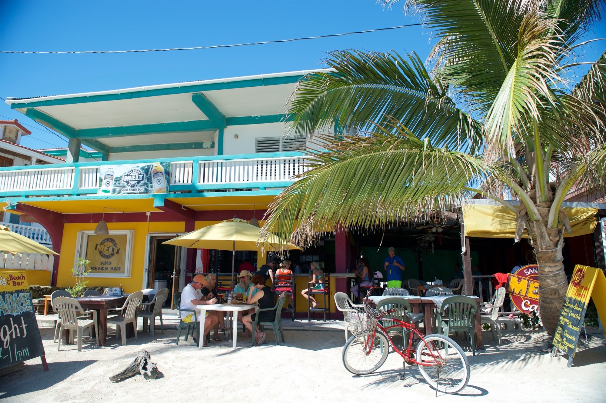 Grand Baymen, Ambergris Caye