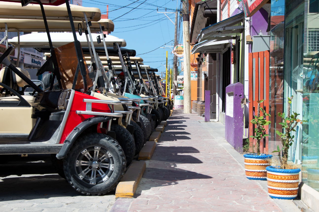 san_pedro_ambergris_caye_belize_Golf_carts